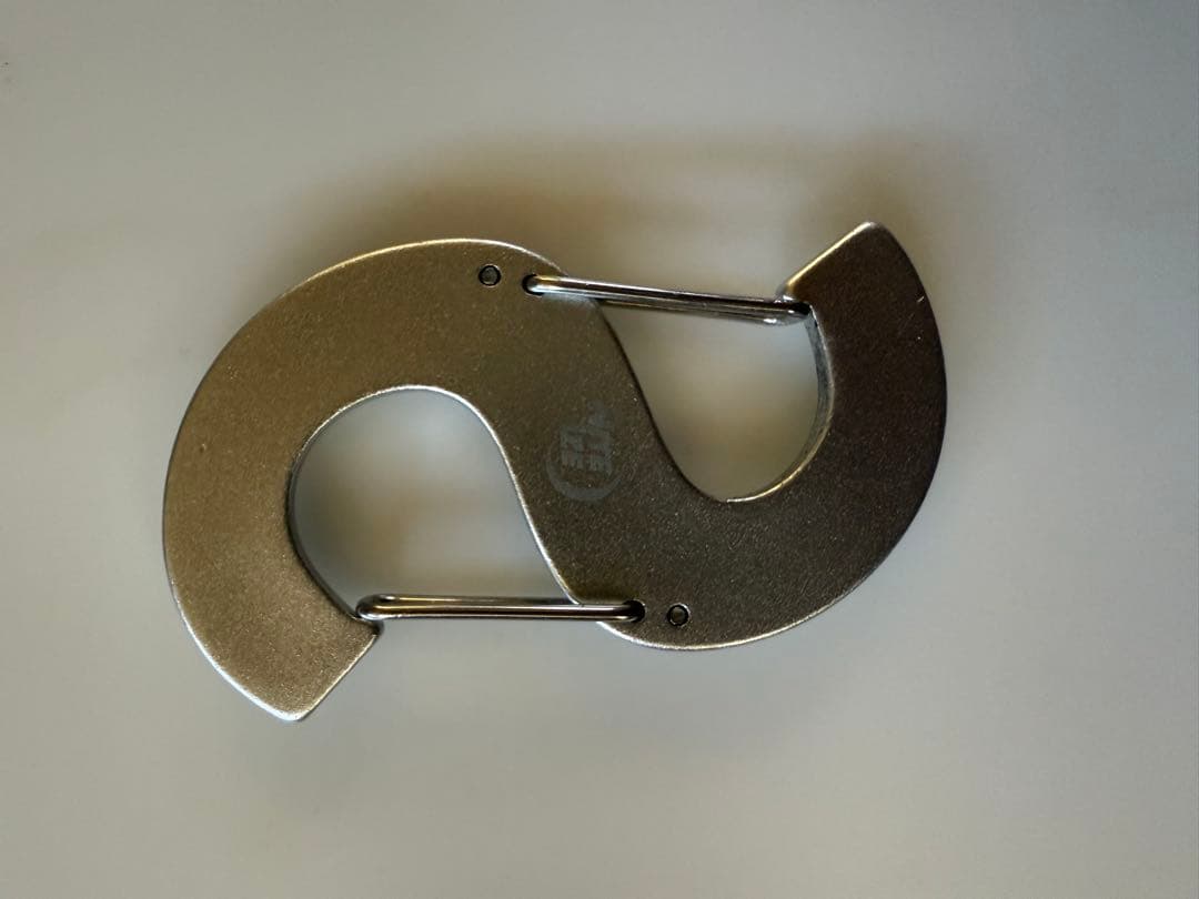 小物 21aw Supreme Nite Ize S Logo Keychain