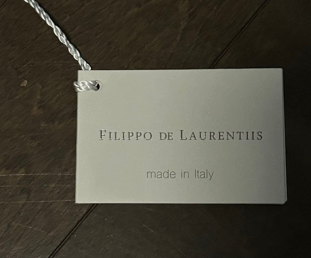 [良品・美品] FILIPPO DE LAURENTIIS ニット