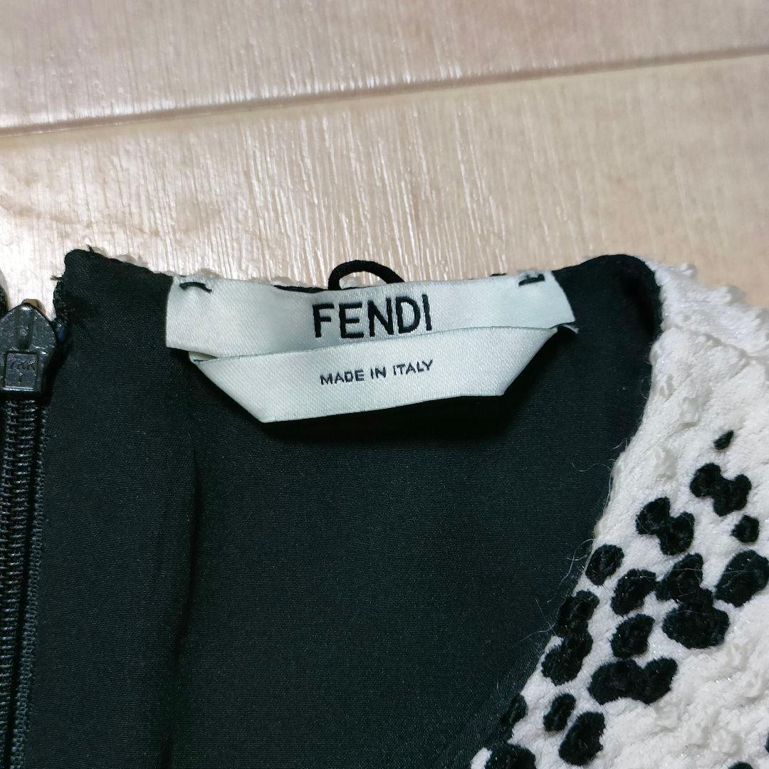FENDI　ワンピース　ノースリーブ　ホワイト　38