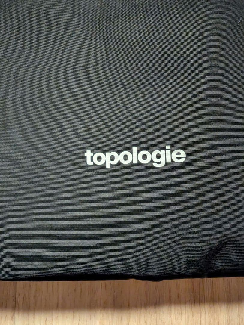 即発送☆美品　トポロジー　ボトルサコッシュ ラージ