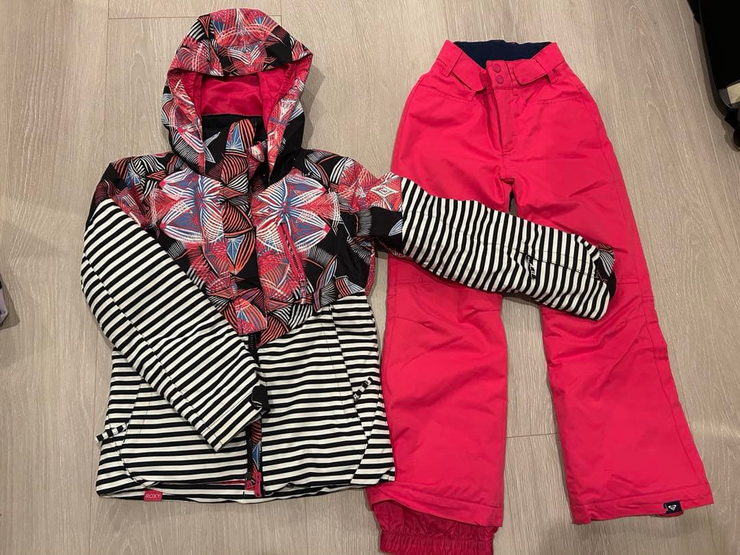 #最終値下げ　子ども用 スキーウェア　ROXY ロクシー　130