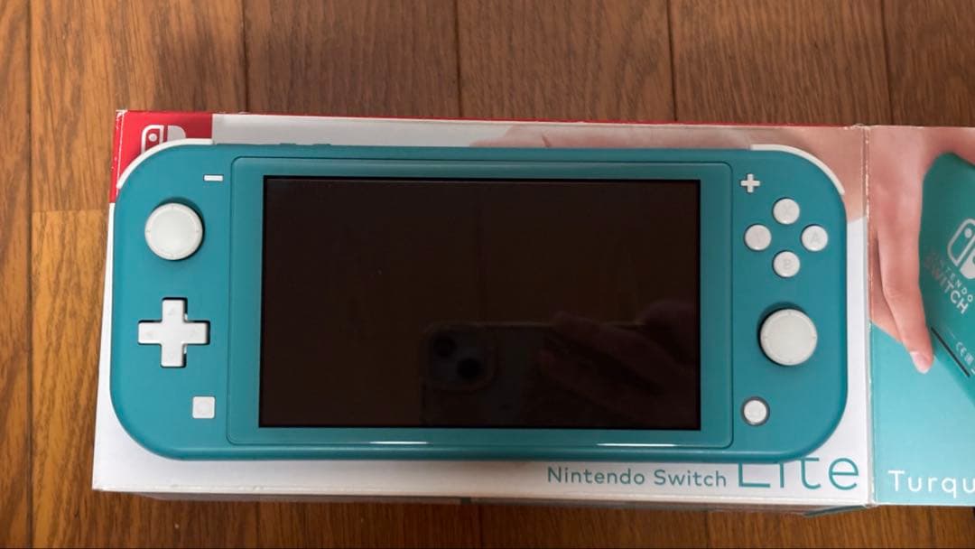 任天堂SwitchLite ターコイズブルー