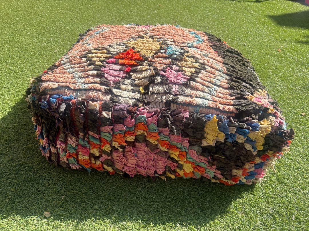モロッコ　プフ　pouf アジラル　オットマン クッション　ラグ　147