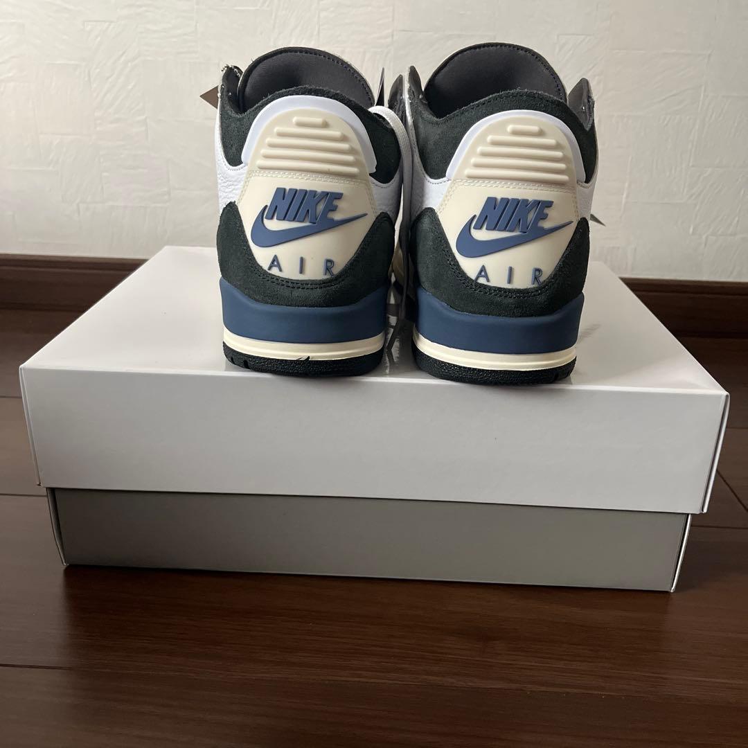Air Jordan 3 アママニエール　ホワイト/ブラック/ネイビー
