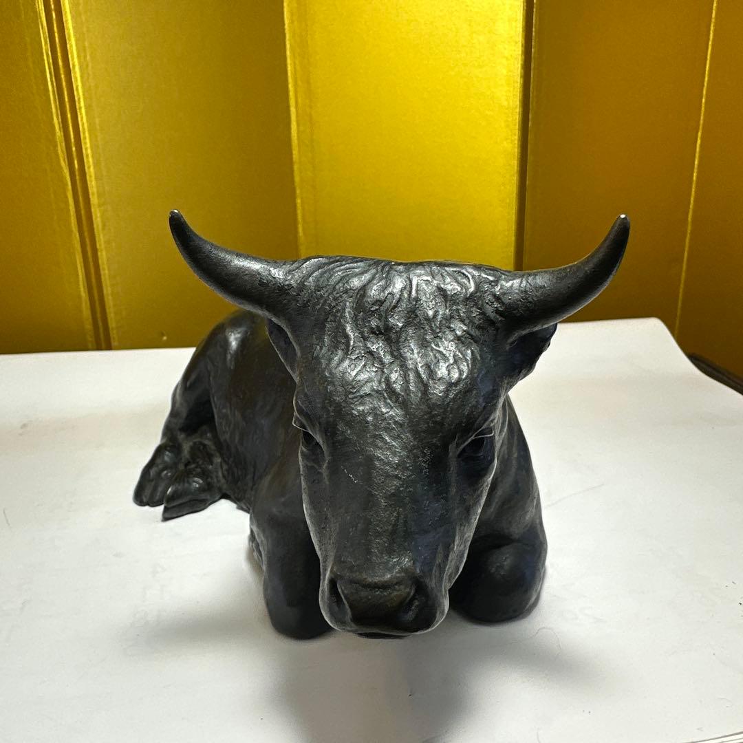 高岡銅器，青銅，牛の銅製彫刻