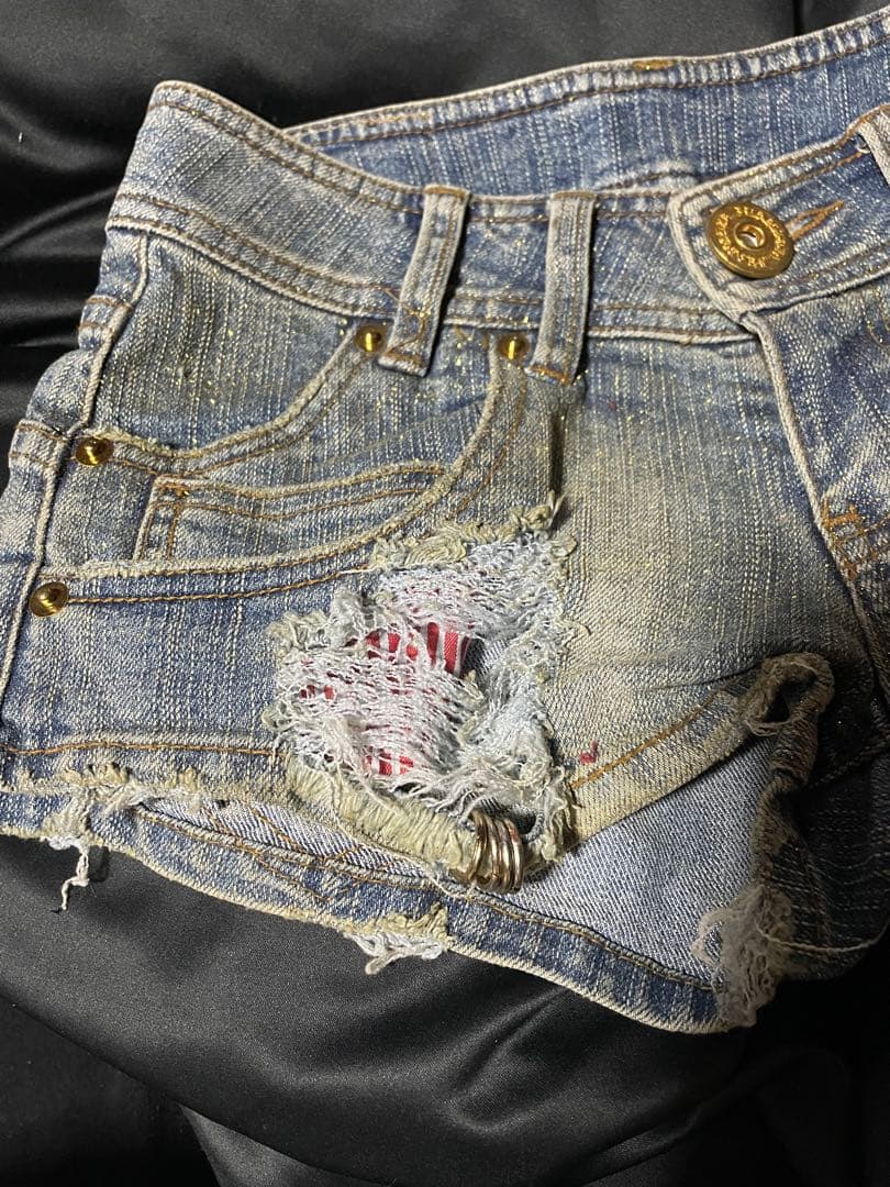 d.i.a ダメージラメ加工デニムショーパン