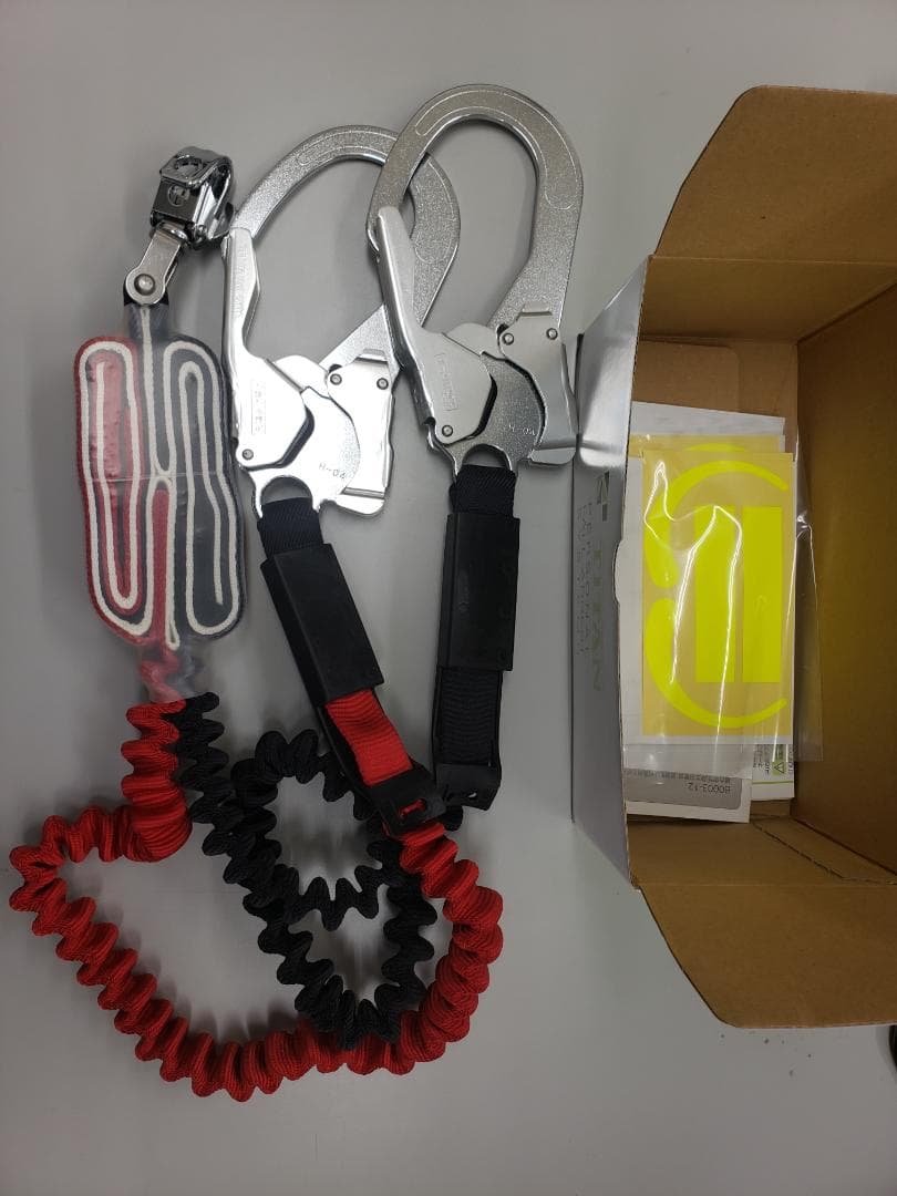 TITAN（タイタン）墜落制止器具　胴ベルト二丁掛　フルハーネス二丁掛　セット