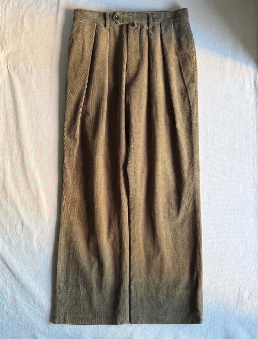 パンツ NEAT two tuck corduroy trousers