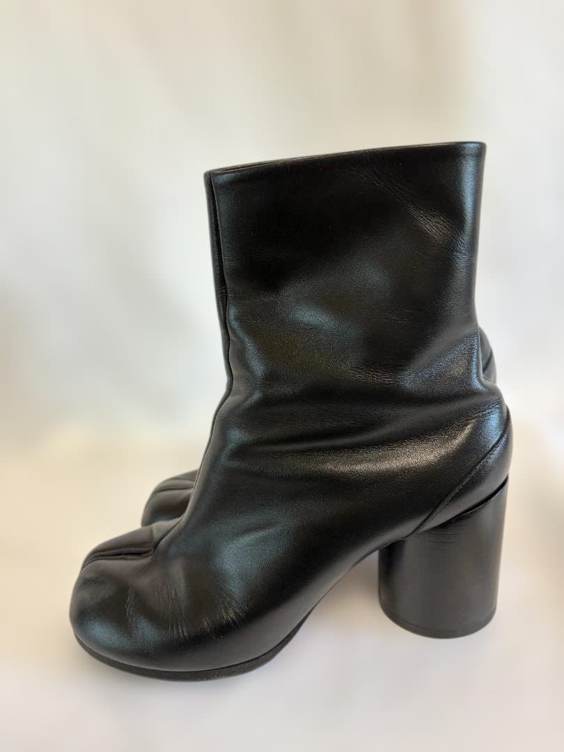 メゾンマルジェラ　黒 タビ　ブーツ　 高ヒールブーティ　ショートブーツ