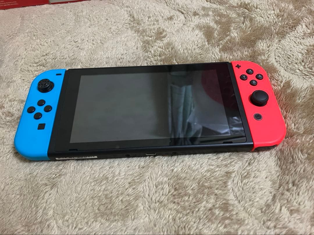 Nintendo Switch 本体 赤青