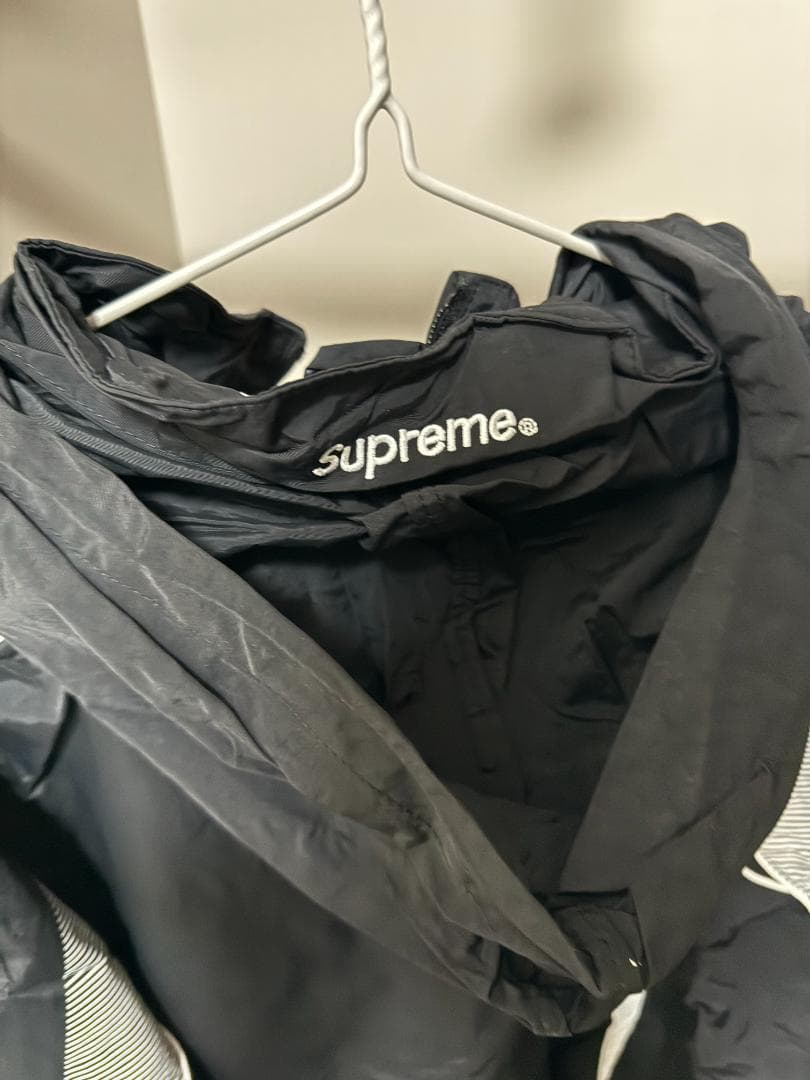 Supreme ブラック ナイロンジャケット　M