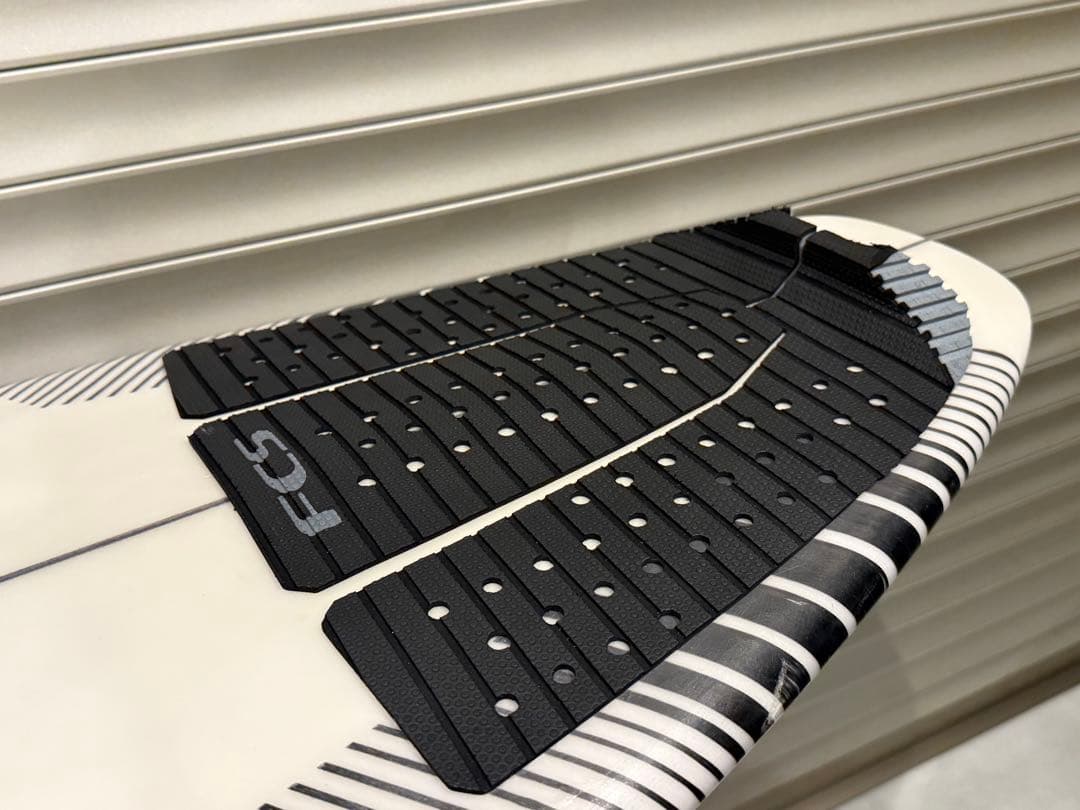 《中古》JOISTIK VERTRIX2 NICKBLAIR サーフボード