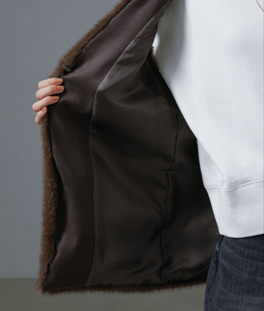 サロン　アダムエロペ　ミンクライクエコファーベスト　新品　未使用