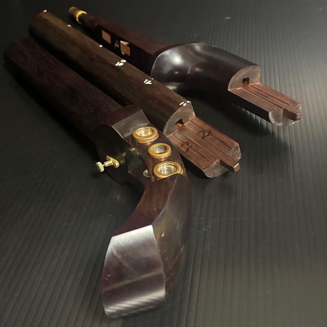 美品 即演奏可能 津軽三味線 紫檀 高級黒檀紅木巻き糸巻き 両面皮破れなし