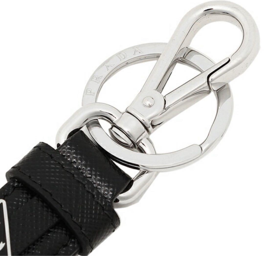 プラダ キーホルダー PRADA SAFFIANO サフィアーノ キーホルダー