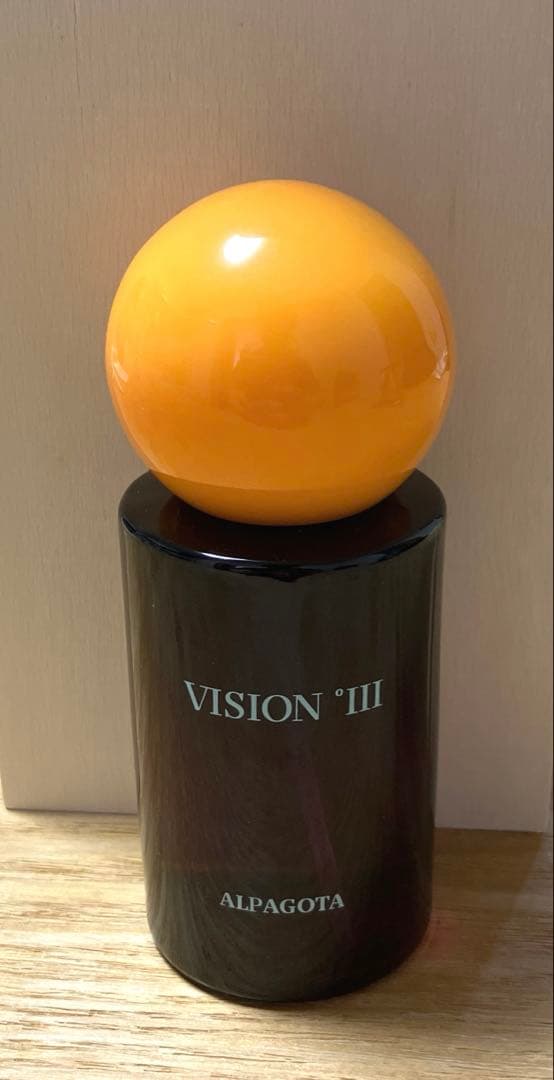 アントワープ　眼鏡クリーナー　香水ALPAGOTA：アルパゴタ　VISION3