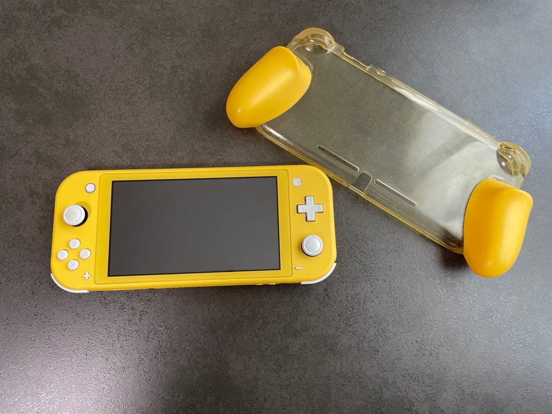 Nintendo Switch Lite イエロー 本体 + ケース＋フィルム付