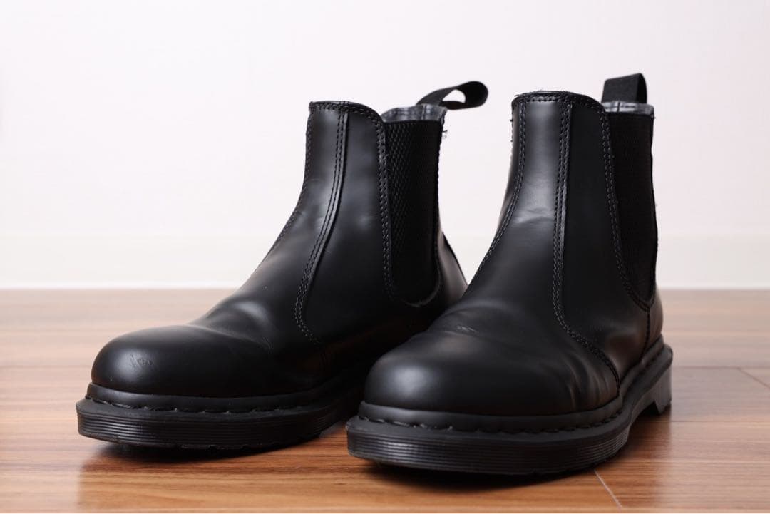 Dr.Martens チェルシーブーツ　25センチ