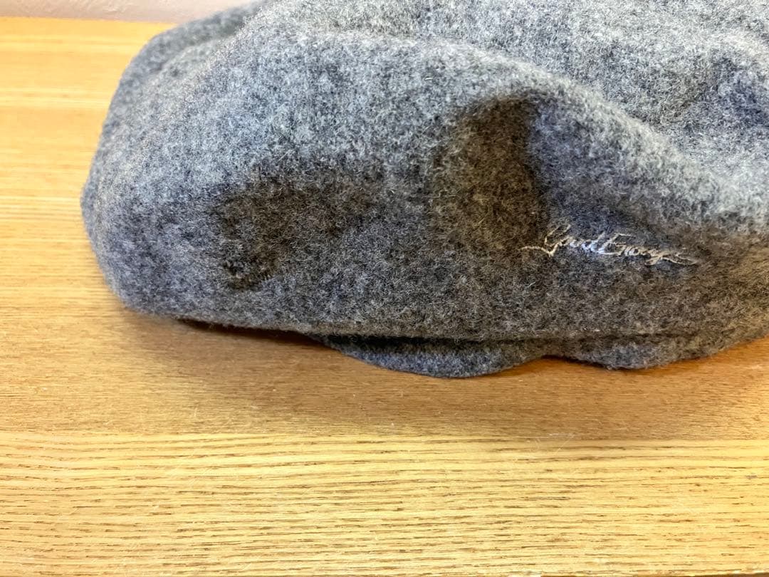 GOODENOUGH xKANGOL ベレー帽 グレー