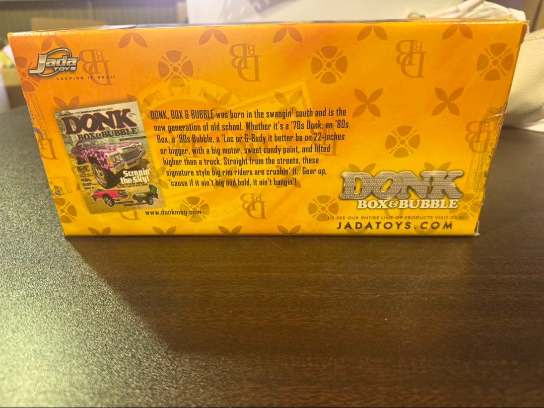 s1634 DONK 1985 キャデラック1/24サイズ　CADILLAC