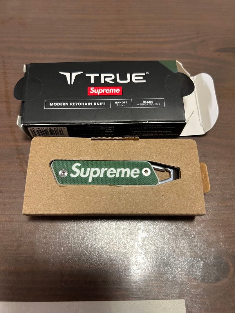 小物 Supreme TRUE Modern Keychain Knife Olive