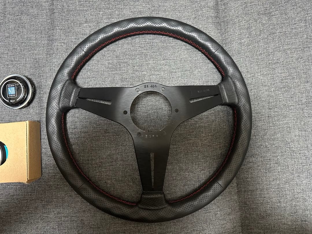 ナルディ SPORTSTYPEラリー ディープコーンステアリング φ35