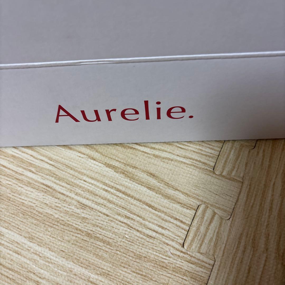 専用　aurelie5点セット　プラス美容液新品