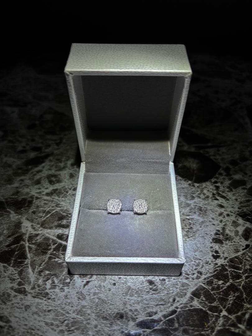 6mm モアサナイト 両耳スタッズピアス