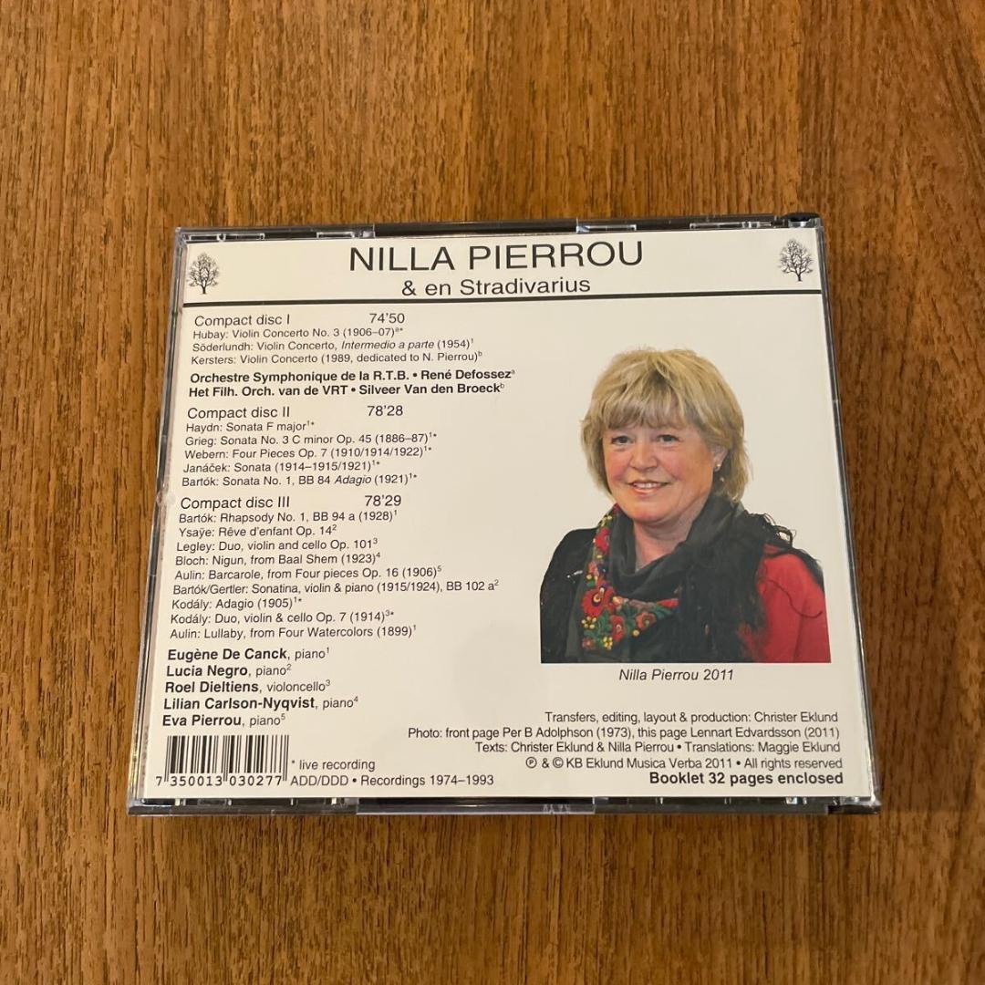 ★ニラ・ピエロー （Vn）- ニラ・ピエロー＆アン・ストラディバリウス
