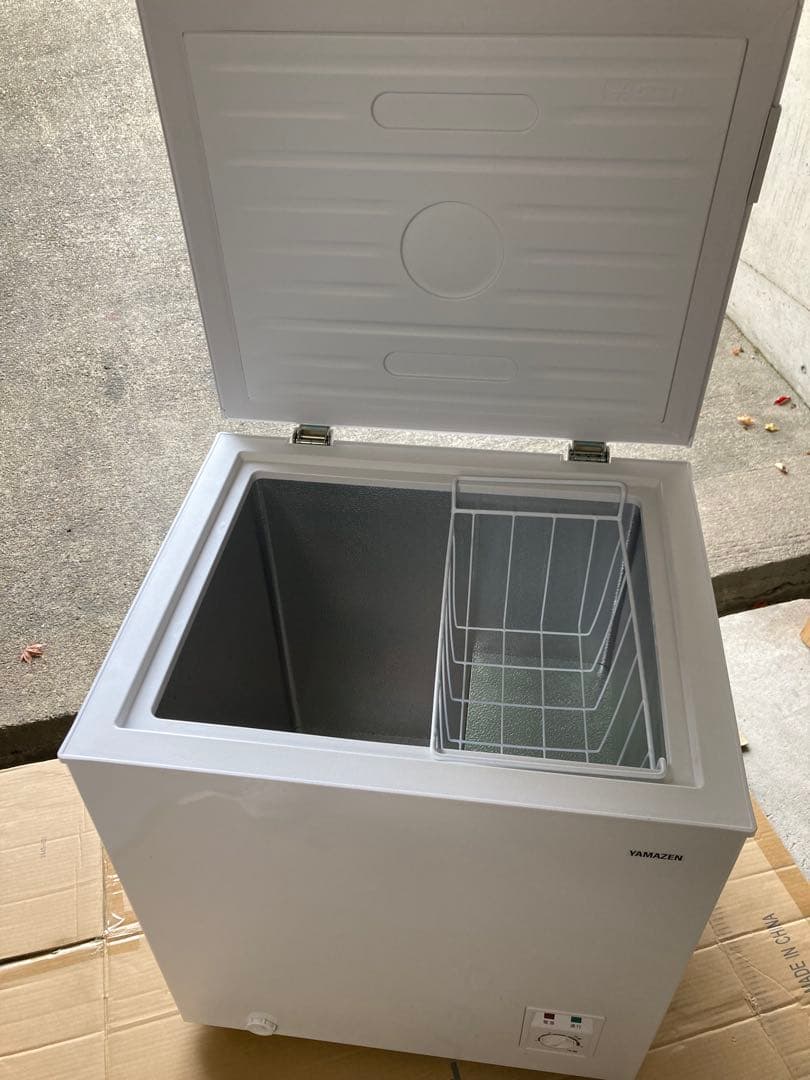 冷凍庫 YAMAZEN 66L YF-C70(W) 上開き