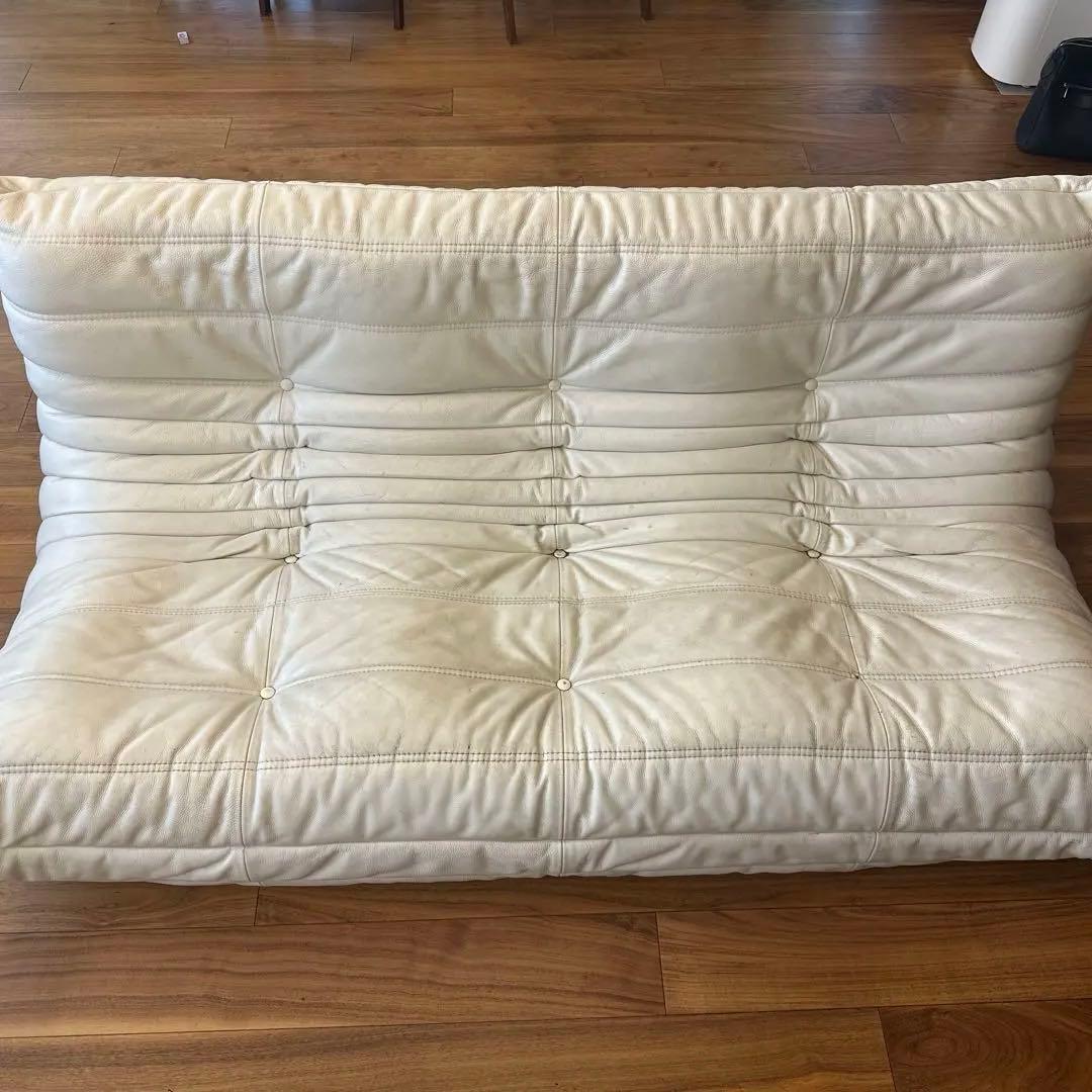 リーンロゼ　ホワイトレザー キルティングソファクッション