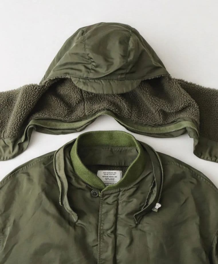 公式完売 HEAVY NYLONDECK JACKETサイズＬ