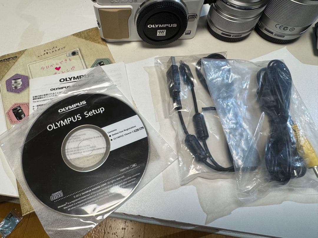 OLYMPUS PEN Lite E-PL5 ホワイト【訳あり】