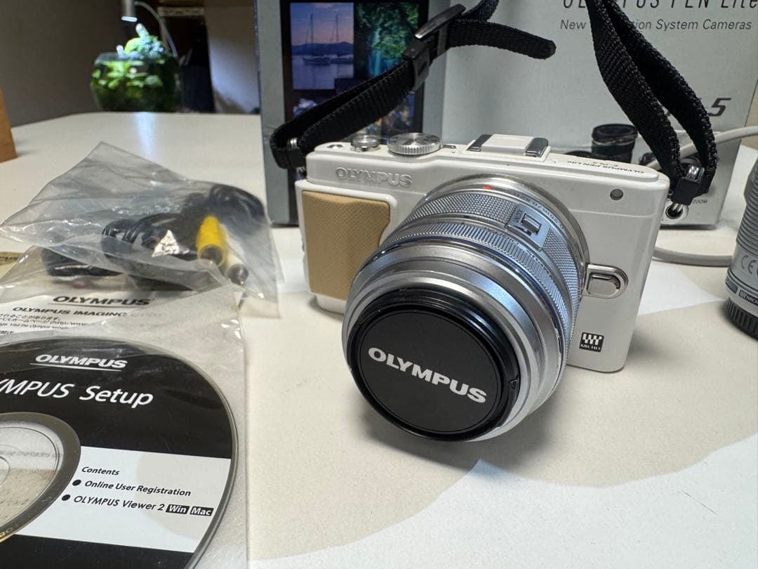 OLYMPUS PEN Lite E-PL5 ホワイト【訳あり】