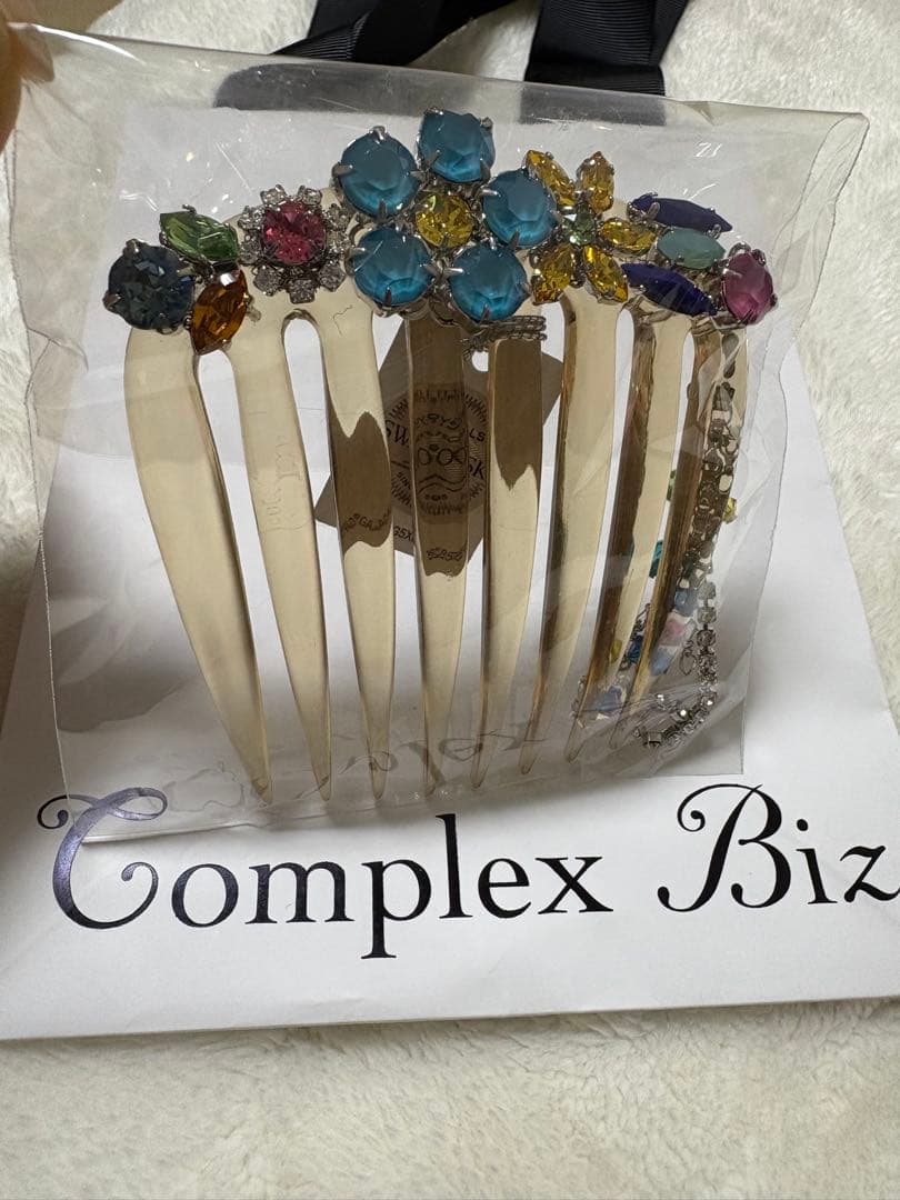 【新品未使用】コンプレックスビズ　スワロフスキー　ヘアコーム