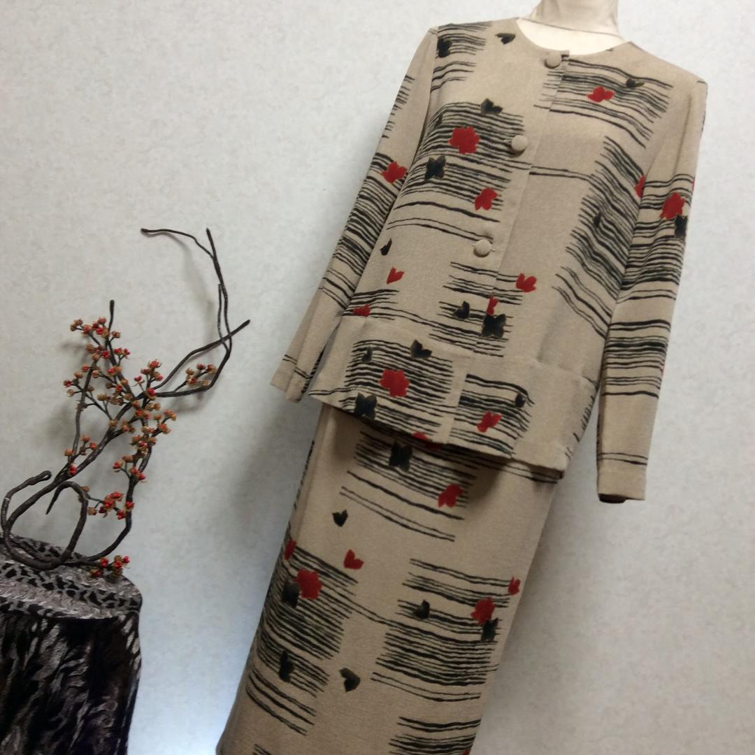 美品★詩仙堂ちりめん 3点セットアップ　ジャケット／ブラウス／スカート　ベージュ