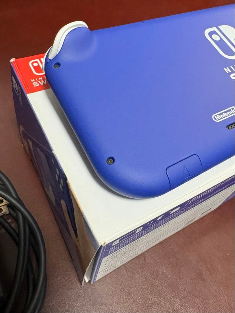 Nintendo Switch Lite 青 本体 ACアダプター付き