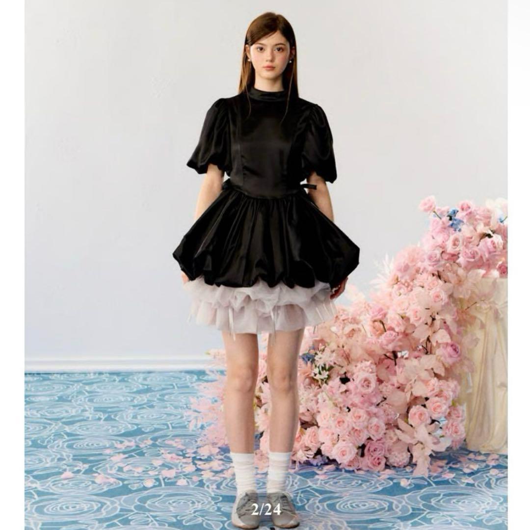 treat urself サテンバルーンぺプラムミニワンピース