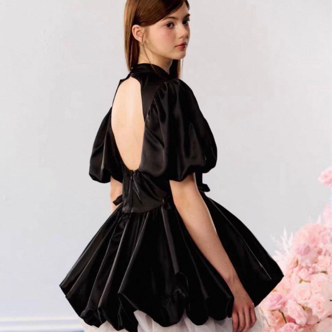 treat urself サテンバルーンぺプラムミニワンピース