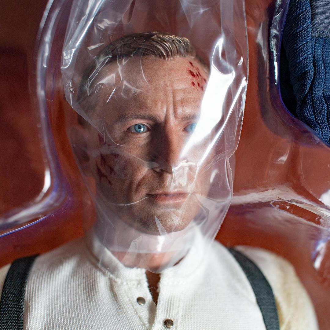 e*o様 ホットトイズ　ジェームズ・ボンド (コマンド・スタイル)