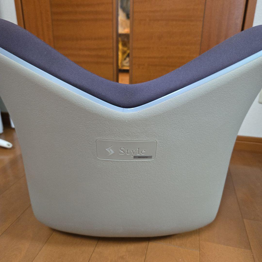 スタイル　プレミアムシリーズ 骨盤サポートチェア