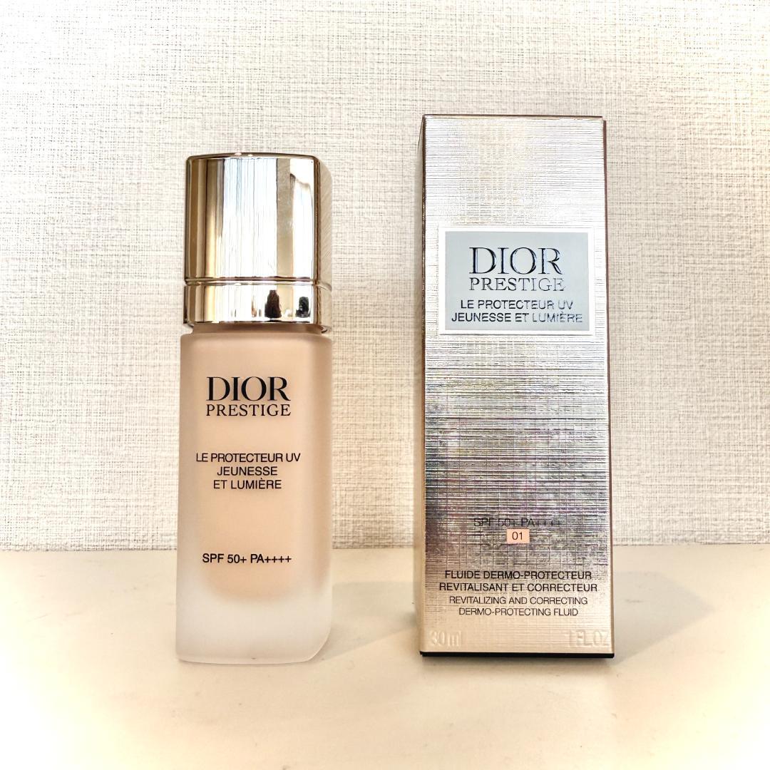 【ほぼ新品】Dior プレステージ ホワイト ル プロテクター UV ルミエール