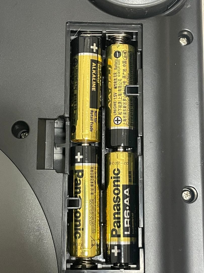 偽*ン様 OMRON 体組成計　体重計　KRD-703T