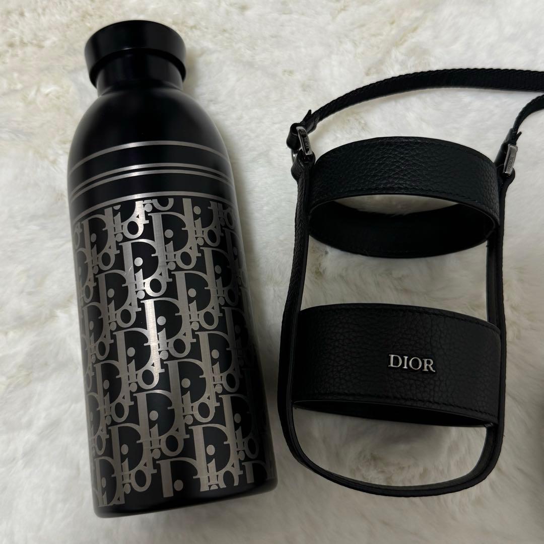 Dior 水筒 ショルダー