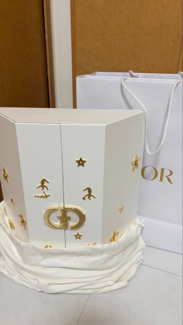【新品•未使用】Dior2025 クリスマスコフレ アドべントカレンダー