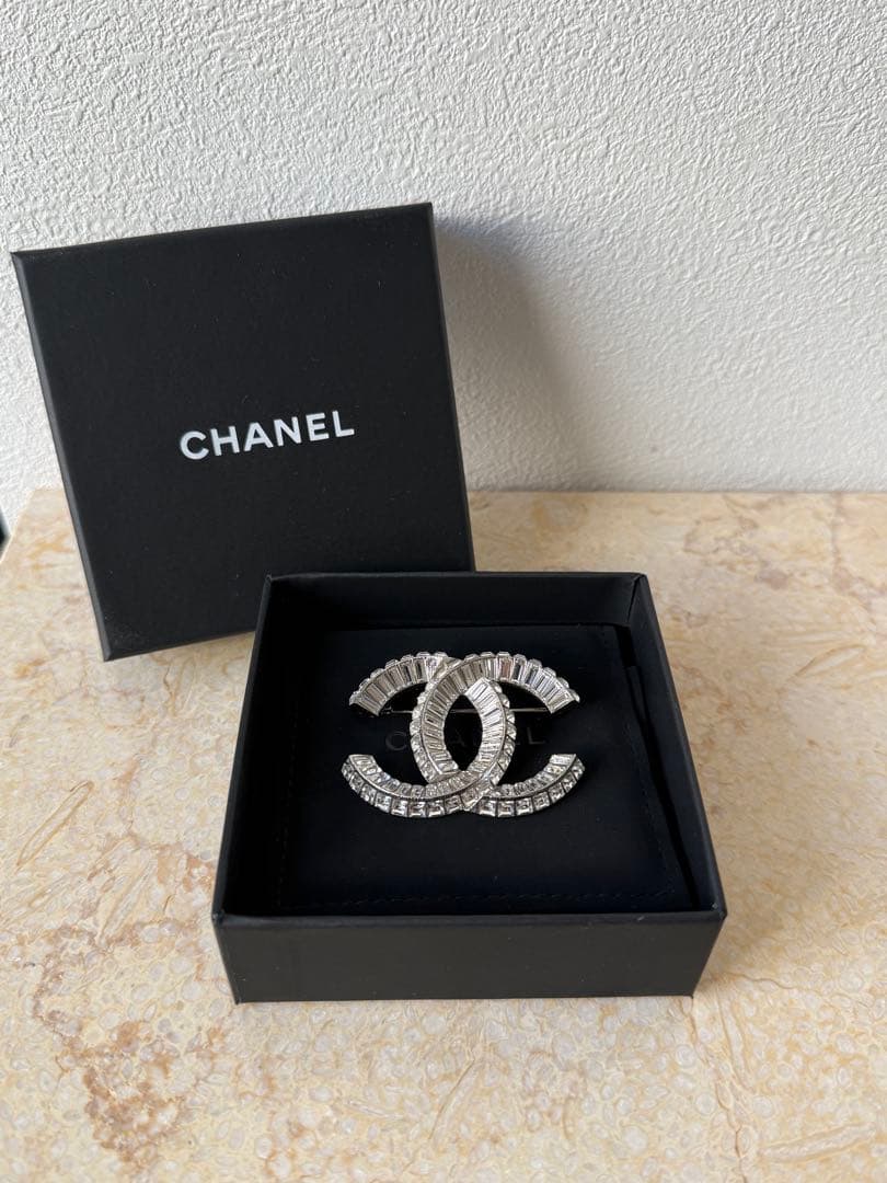 CHANEL CCロゴブローチ　正規品
