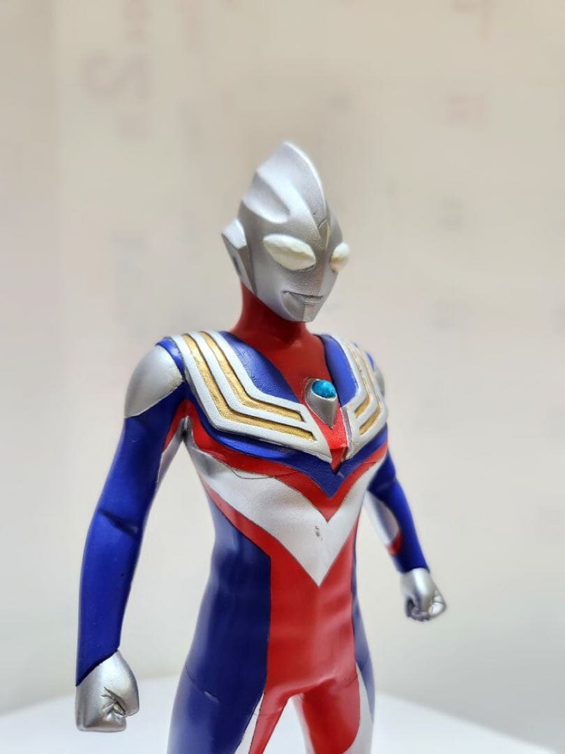 ワンフェス限定ウルトラマンティガレジン22cmプロ完成品シャーロックリペイント付