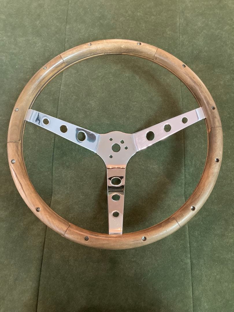 グラントウッドステアリング　フルセット　ステアリングホイール　ムーン旧車　アメ車