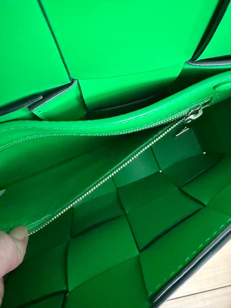 Bottega Veneta カセットバッグ パラキート グリーン