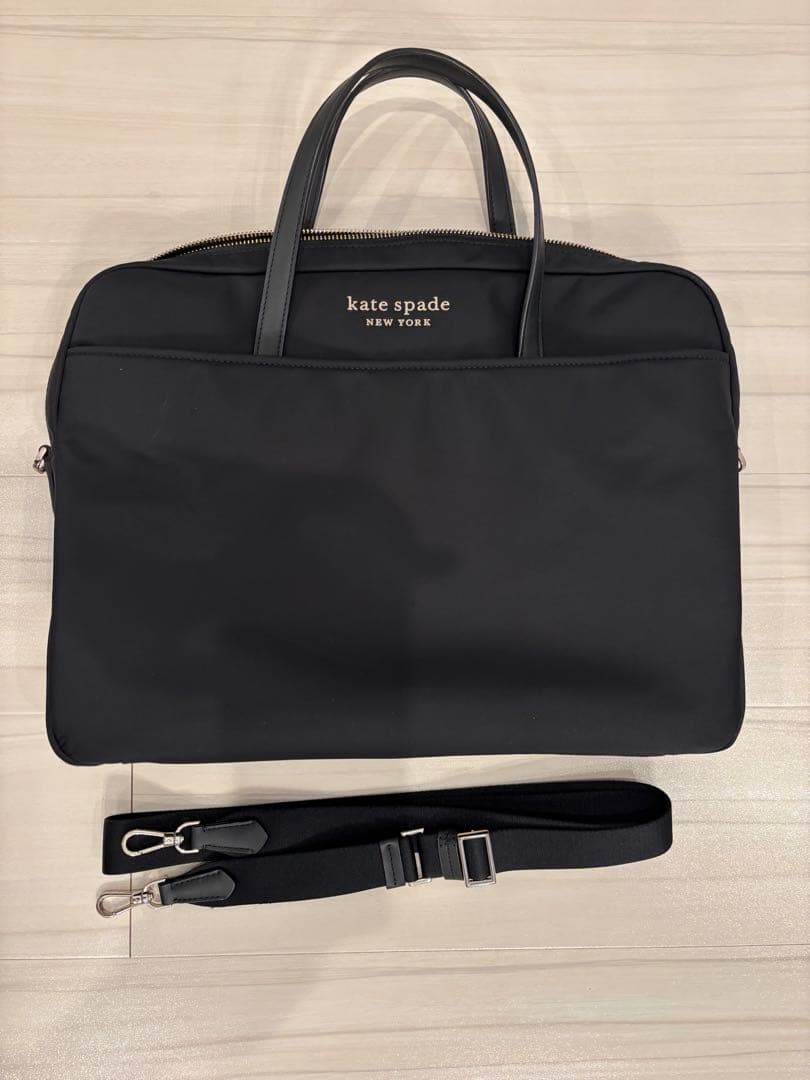 【美品】ケイトスペードニューヨーク　PCバッグ【パソコンバッグ】 A4対応